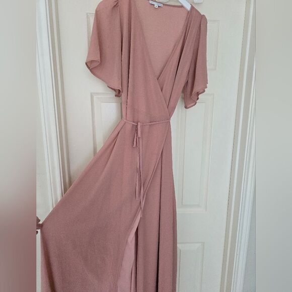 Baltic Born Ivy wrap dress in blush size medium - Picture 5 of 11